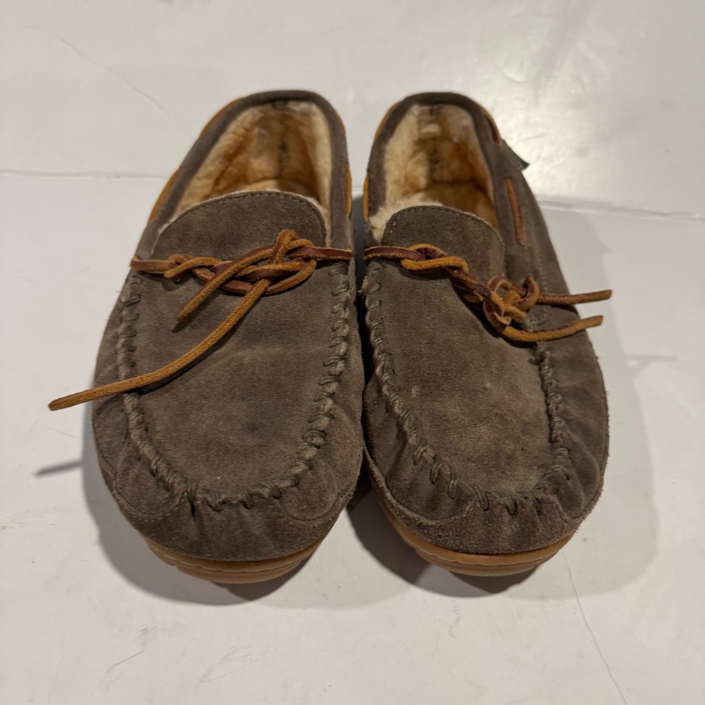 L.L. Bean Men's Suede Sherpa Lined Lambs fur Loafers Moccasin Size 9 Medium